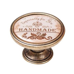 Buton pentru mobila, Handmade 550BR29, finisaj alama antichizata, D: 37 mm - Maxdeco imagine