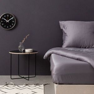 Cearceaf de pat cu elastic, 180x200 cm, 100% bumbac satinat, Patik, De Dark Grey, gri inchis imagine