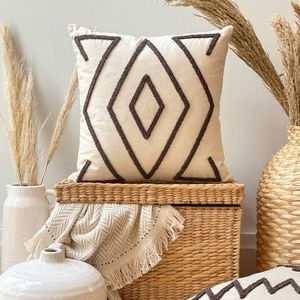 Perna, Enlil Organic Woven Punch Pillow With İnsert, 43x43 cm, Bumbac, Maro imagine
