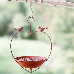 Decorațiune pentru hrănirea păsărilor imagine