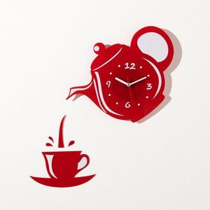 Ceainic cu ceas și ceașcă imagine