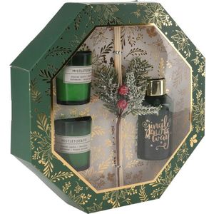 Set cadou aromaterapie Mistletoe Fir, 2 lumanari parfumate si difuzor cu betisoare, aroma vasc/brad, verde imagine