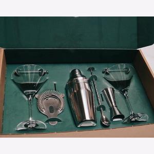 Set cadou pentru bauturi Cocktail 6 piese, Shaker din otel inoxidabil Silver, 2 Pahare Martini imagine