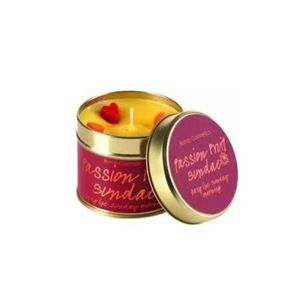 Lumanare parfumata Passion Fruit Sundae, 200g - Bomb Cosmetics imagine