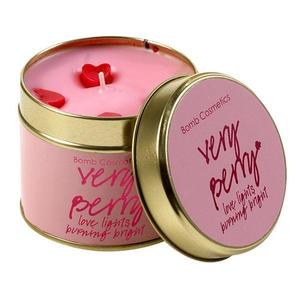 Lumanare parfumata Very Berry, Bomb Cosmetics, 252g imagine