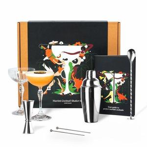 Set cadou pentru bauturi Cocktail Silver 7 piese - Shaker Cocktail din otel inoxidabil - 2 Pahare Martini Coupe imagine