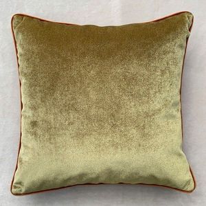 Husa de perna, Olive Velvet Pillow Cover, 43x43 cm, Polipropilena, Cupru măslin imagine