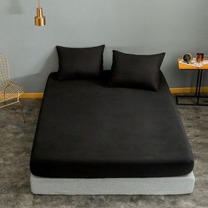 Set de pat pentru o persoana (cearceaf cu elastic si perna) 2 piese, Düzboya - Black, Eponj Home, 65% bumbac/35% poliester imagine