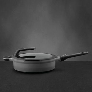 Tigaie cu capac si maner detasabil BergHOFF, Gem Stay Cool, Ø28 cm, 4.6 L, aluminiu turnat, gri imagine