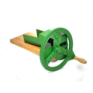 Cutter pentru urzici imagine
