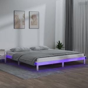 vidaXL Cadru de pat LED Super King Size, alb, 180x200 cm, lemn masiv imagine