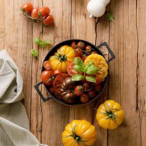 Tigaie cu suport Stone, Homla, 25x20 cm, fonta/bambus, negru/natur imagine