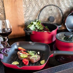 Tigaie grill Noel, Ambition, 28x28 cm, aluminiu, visiniu/negru imagine