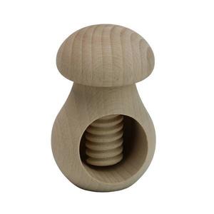 Spargator de nuci, ciuperca natur, lemn OnemisFlot imagine