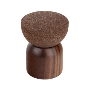 Opritor pentru usa Piece, finisaj nuc/pluta, 48x59 mm imagine