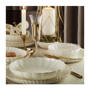 Set de masă 24 piese, porțelan, alb/auriu imagine