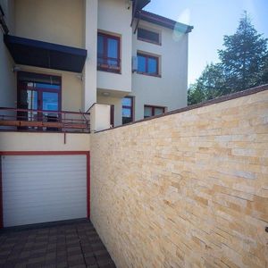 Panel Marmura Catania Cream 15 x 60cm imagine