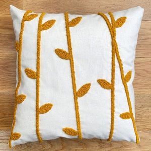 Husa de perna, Straw Organic Woven Punch Pillow Cover, Galben mustar imagine
