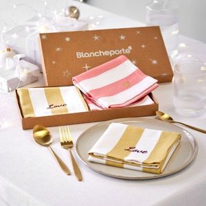 Set de 4 șervețele de pânză într-o cutie cadou imagine