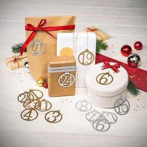 Pandantive cu numere pentru calendarul de Advent imagine