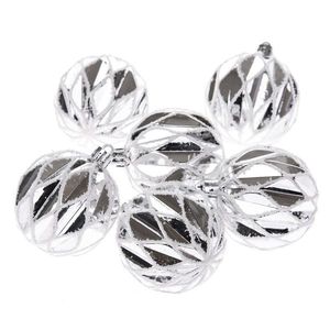 Set de decorațiuni de Crăciun Silver shine, 6bucăți, diametru 8 cm, plastic imagine