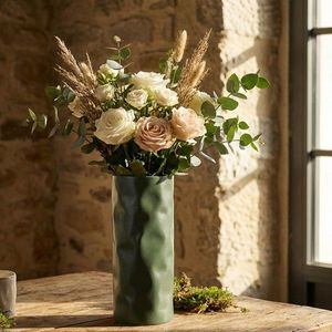 Vaza decorativa, Mauro Ferretti, Norimberga, 12x30 cm, fier, verde deschis imagine