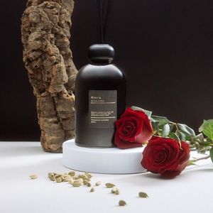Difuzor de parfum cu betisoare Aura, Homla, 500 ml, sticla, negru imagine