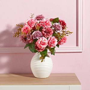 Buchet de garoafe imagine