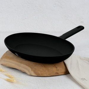 Tigaie pentru peste Berlinger Haus, Matte Black, 35 cm, aluminiu forjat, negru imagine