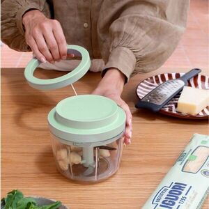 Imagine Tocator manual cu snur, Brabantia, Tasty+, 13.5x12 cm, plastic, verde jad