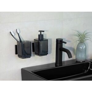 Imagine Dozator sapun lichid Quadro Black, Wenko, 7.5x10x16 cm, inox/ABS/polistiren, negru