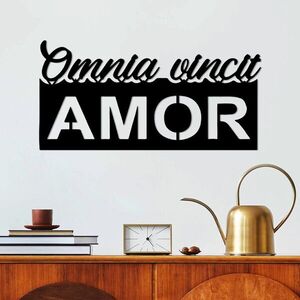 Imagine Decoratiune de perete, Omnia Vincit Amor 1, Metal, Dimensiune: 60 x 30 cm, Negru