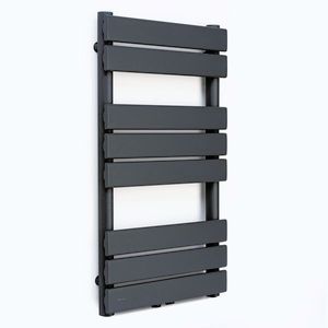 Imagine Blumfeldt Fairmont radiator 80 x 45 375W hot water 3 towel holders 1/2