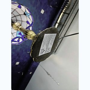 Imagine HOMCOM Lampă de masă Tiffany vintage, lampă de noptieră cu abajur din sticlă colorată pentru dormitor, living, albastru | Aosom Romania